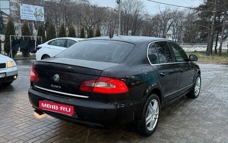 Skoda Superb III рестайлинг, 2010 год, 800 000 рублей, 3 фотография