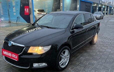 Skoda Superb III рестайлинг, 2010 год, 800 000 рублей, 2 фотография