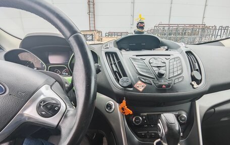 Ford Kuga III, 2014 год, 1 250 000 рублей, 2 фотография