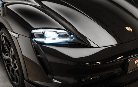 Porsche Taycan I, 2023 год, 11 900 000 рублей, 9 фотография