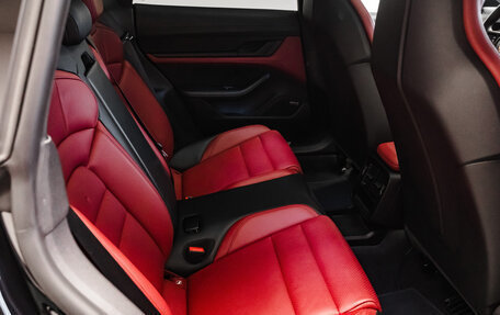 Porsche Taycan I, 2023 год, 11 900 000 рублей, 14 фотография