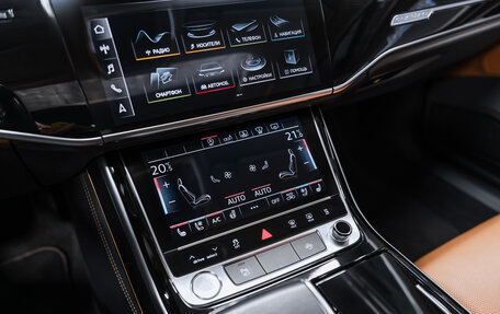 Audi A8, 2019 год, 4 900 000 рублей, 16 фотография