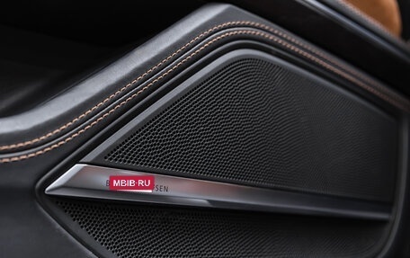 Audi A8, 2019 год, 4 900 000 рублей, 29 фотография