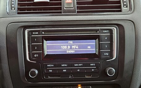 Volkswagen Jetta VI, 2014 год, 985 000 рублей, 13 фотография