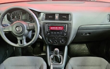 Volkswagen Jetta VI, 2014 год, 985 000 рублей, 9 фотография