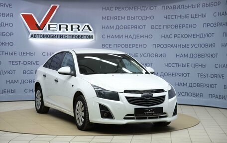 Chevrolet Cruze II, 2013 год, 620 000 рублей, 3 фотография