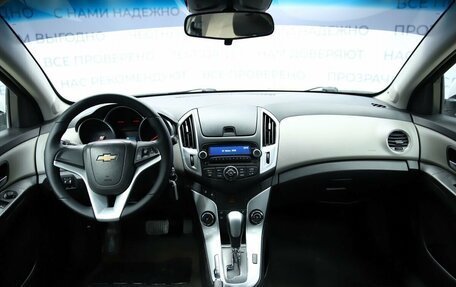 Chevrolet Cruze II, 2013 год, 620 000 рублей, 9 фотография