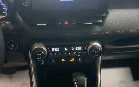 Toyota RAV4, 2025 год, 4 400 000 рублей, 16 фотография