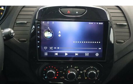 Renault Kaptur I рестайлинг, 2017 год, 1 266 000 рублей, 10 фотография