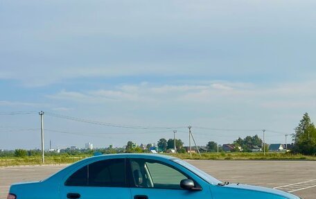 Nissan Almera, 2001 год, 310 000 рублей, 4 фотография