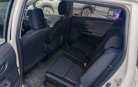 Toyota Wish II, 2010 год, 1 300 000 рублей, 9 фотография