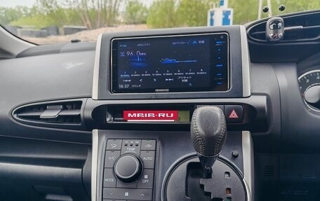 Toyota Wish II, 2010 год, 1 300 000 рублей, 10 фотография