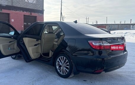 Toyota Camry, 2016 год, 2 500 000 рублей, 8 фотография