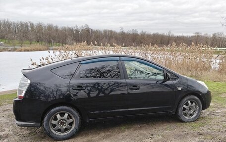 Toyota Prius, 2008 год, 900 000 рублей, 8 фотография