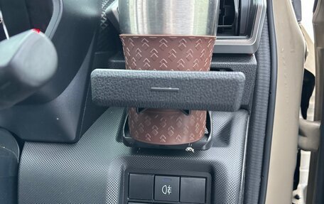 Toyota Raize I, 2021 год, 1 970 000 рублей, 12 фотография