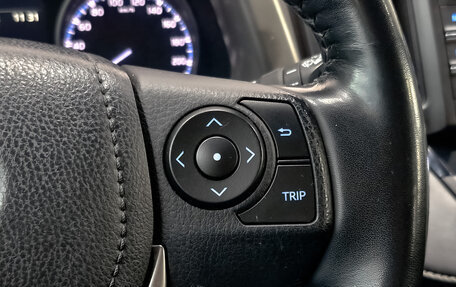 Toyota RAV4, 2019 год, 2 750 000 рублей, 26 фотография