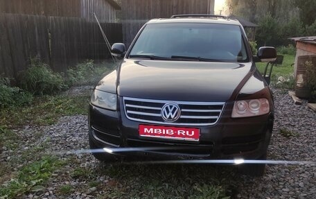 Volkswagen Touareg III, 2005 год, 900 000 рублей, 1 фотография