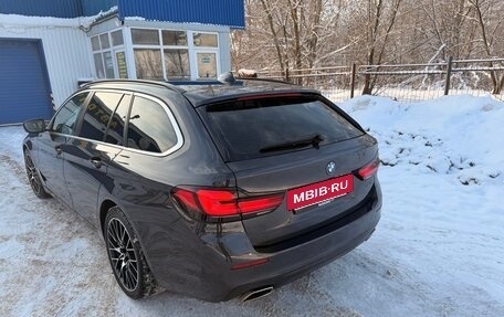 BMW 5 серия, 2020 год, 3 600 000 рублей, 2 фотография