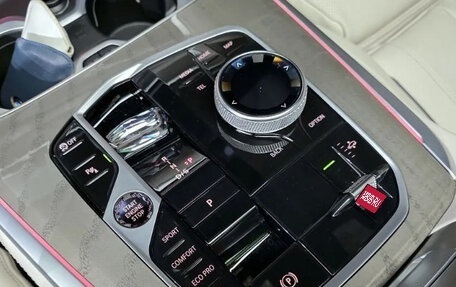 BMW X7, 2023 год, 13 740 000 рублей, 7 фотография