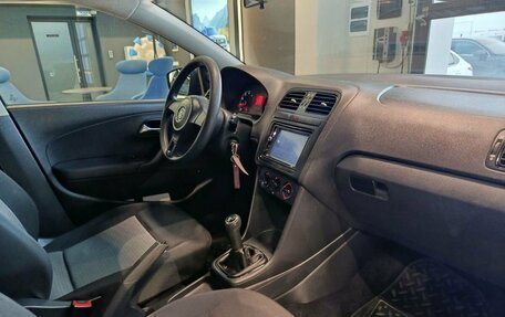 Volkswagen Polo VI (EU Market), 2012 год, 499 000 рублей, 7 фотография