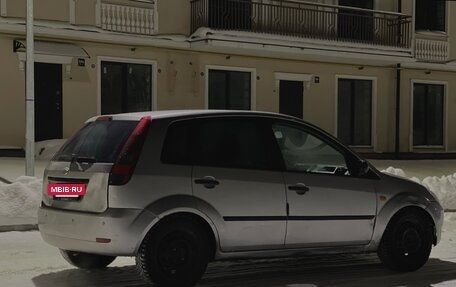 Ford Fiesta, 2005 год, 210 000 рублей, 2 фотография