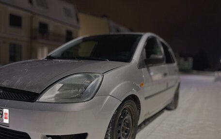 Ford Fiesta, 2005 год, 210 000 рублей, 5 фотография