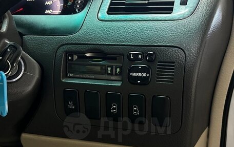 Toyota Alphard III, 2005 год, 1 400 000 рублей, 13 фотография