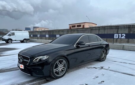 Mercedes-Benz E-Класс, 2017 год, 3 700 000 рублей, 3 фотография