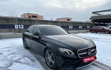 Mercedes-Benz E-Класс, 2017 год, 3 700 000 рублей, 2 фотография