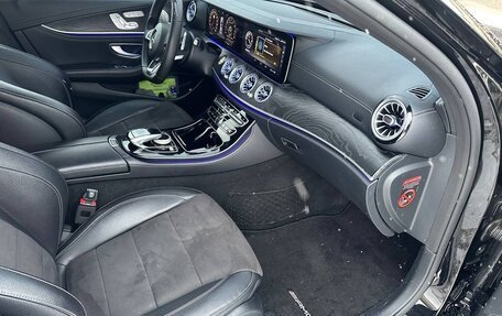 Mercedes-Benz E-Класс, 2017 год, 3 700 000 рублей, 16 фотография