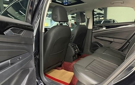 Volkswagen Passat B8 рестайлинг, 2022 год, 2 100 000 рублей, 9 фотография