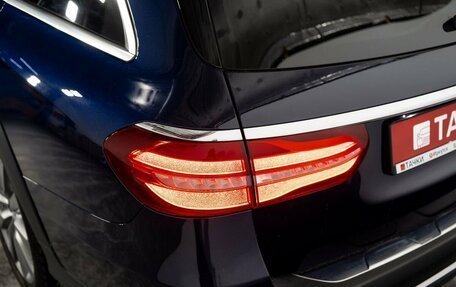 Mercedes-Benz E-Класс, 2018 год, 4 295 000 рублей, 27 фотография