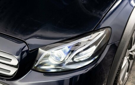 Mercedes-Benz E-Класс, 2018 год, 4 295 000 рублей, 26 фотография