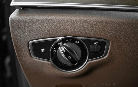 Mercedes-Benz E-Класс, 2018 год, 4 295 000 рублей, 19 фотография