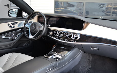 Mercedes-Benz S-Класс, 2017 год, 6 890 000 рублей, 37 фотография