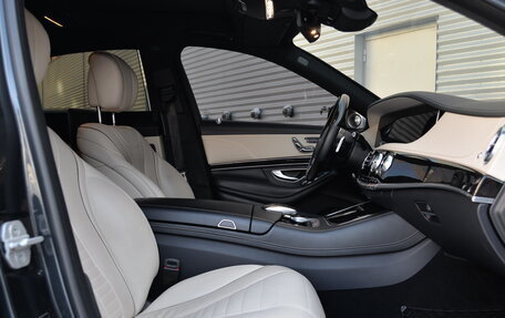 Mercedes-Benz S-Класс, 2017 год, 6 890 000 рублей, 38 фотография
