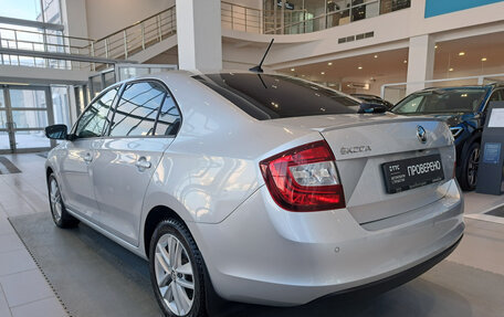 Skoda Rapid I, 2018 год, 1 600 000 рублей, 8 фотография