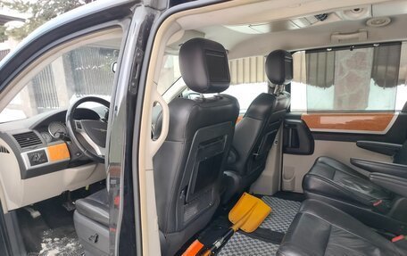 Chrysler Voyager IV, 2008 год, 1 450 000 рублей, 9 фотография