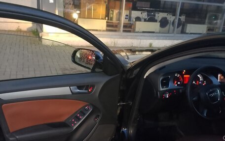 Audi A4, 2011 год, 950 000 рублей, 5 фотография