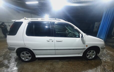 Toyota Raum I, 2000 год, 400 000 рублей, 3 фотография