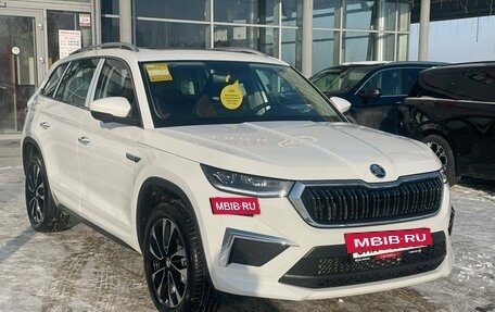 Skoda Kodiaq I, 2025 год, 4 700 000 рублей, 4 фотография