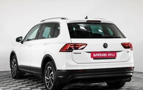 Volkswagen Tiguan II, 2018 год, 2 049 000 рублей, 7 фотография