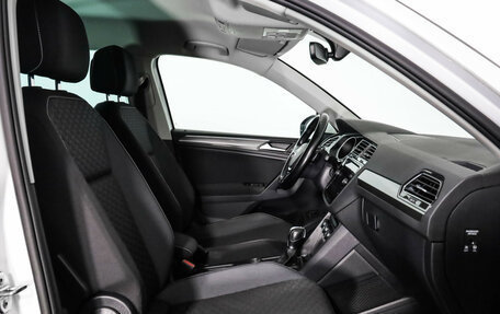 Volkswagen Tiguan II, 2018 год, 2 049 000 рублей, 22 фотография