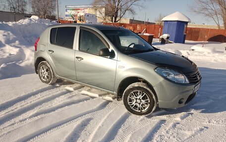 Renault Sandero I, 2010 год, 490 000 рублей, 5 фотография