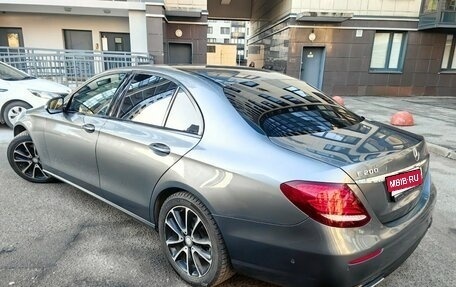 Mercedes-Benz E-Класс, 2016 год, 2 000 000 рублей, 2 фотография