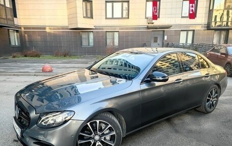 Mercedes-Benz E-Класс, 2016 год, 2 000 000 рублей, 5 фотография