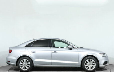 Audi A3, 2020 год, 2 370 000 рублей, 4 фотография