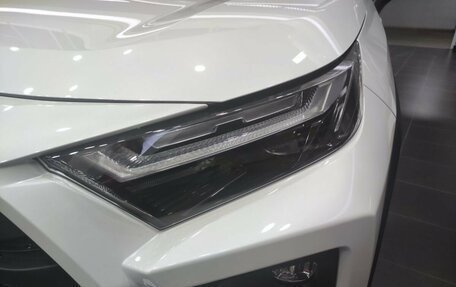 Toyota RAV4, 2025 год, 4 400 000 рублей, 5 фотография