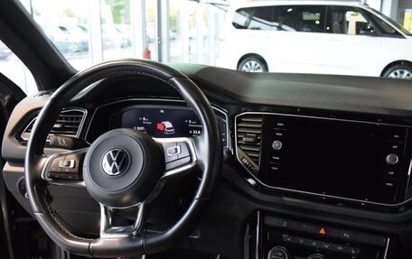 Volkswagen T-Roc I, 2021 год, 3 800 000 рублей, 10 фотография