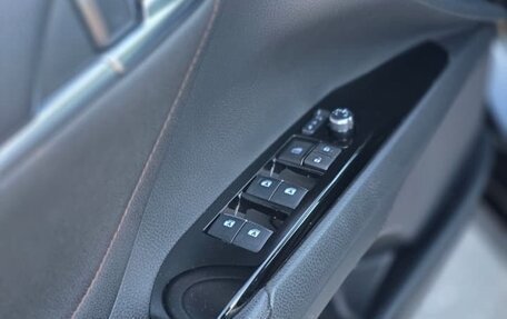 Toyota Camry, 2018 год, 2 850 000 рублей, 14 фотография